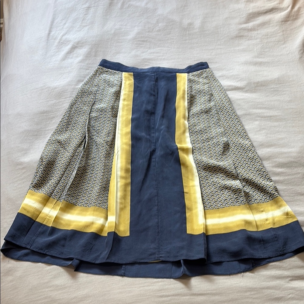 Stylish Yellow and Blue Women's Skirt